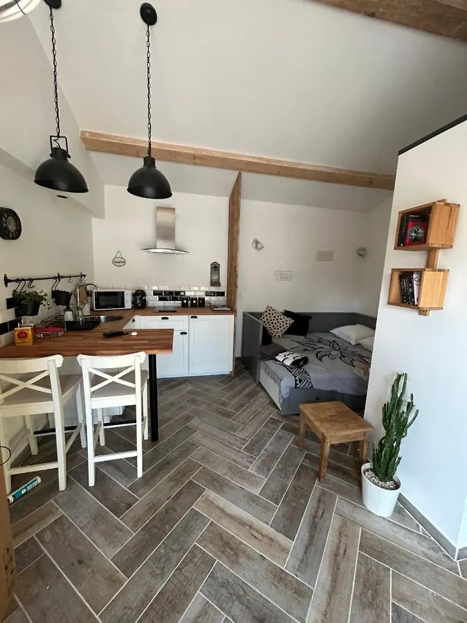 Charmant Studio Dans Villa - Jardin Privatif . La Seyne-sur-Mer